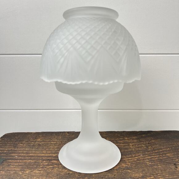 L.E. Smith Other - L.E. Smith Vintage Frosted Satin Glass Pedestal Fairy Lamp MCM Pineapple Cut